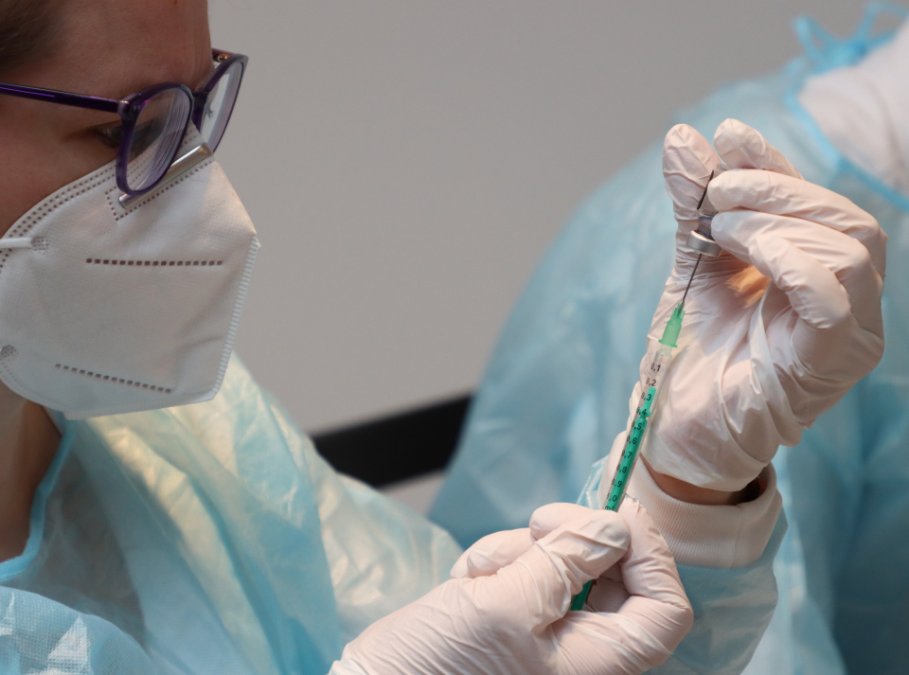 Biontech und Pfizer testen neuen Corona-Impfstoffkandidaten Biontech und Pfizer testen neuen Corona-Impfstoffkandidaten