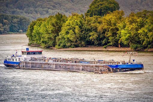 Bund und Industrie wollen mehr Tempo bei Rheinvertiefung Bund und Industrie wollen mehr Tempo bei Rheinvertiefung