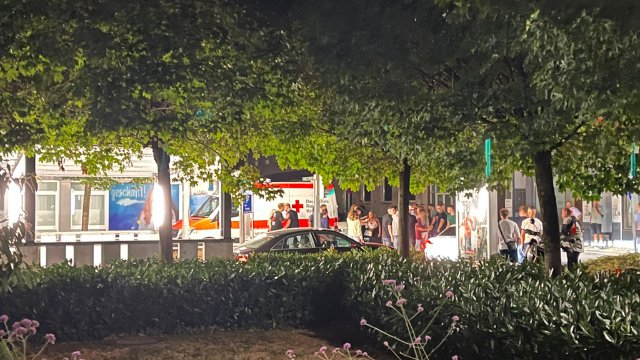 Görresplatz: Zeugen nach Schlägerei an Rhein in Flammen gesucht