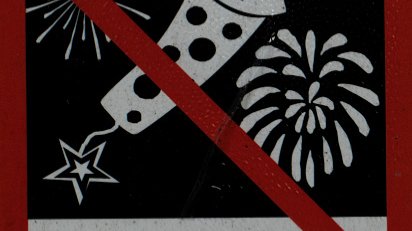 Erhöhte Waldbrandgefahr: Notwendigkeit der Feuerwerke werden in Frage gestellt