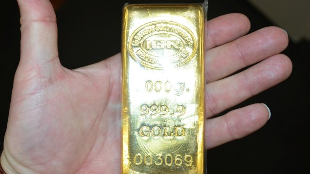84-Jährige übergibt Trickbetrügern Goldbarren