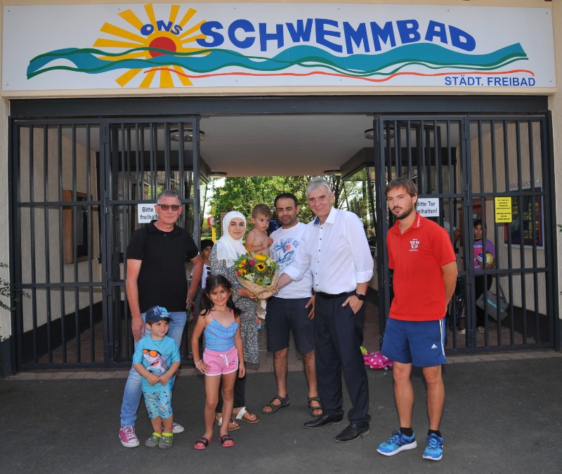 40.000. Besucher in „Ons Schwemmbad“ begrüßt 40.000. Besucher in „Ons Schwemmbad“ begrüßt