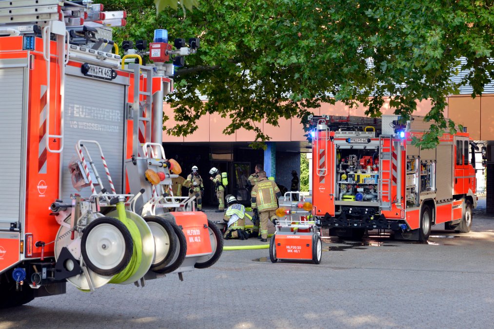 Brand in Schaltanlage des Schulzentrums schnell unter Kontrolle Brand in Schaltanlage des Schulzentrums schnell unter Kontrolle