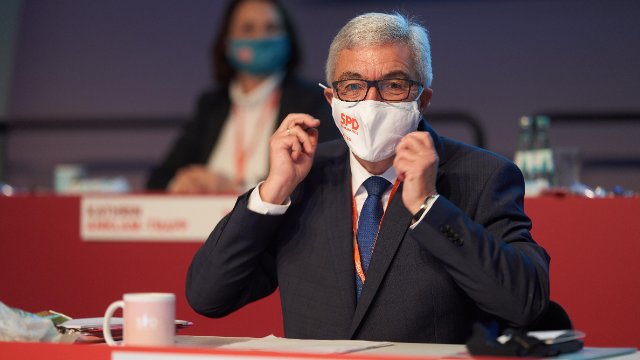 Innenminister Roger Lewentz erklärt Rücktritt