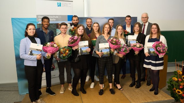 Hochschule Koblenz feiert Semesterauftakt 2022/23 mit Auszeichnungen für Studierende