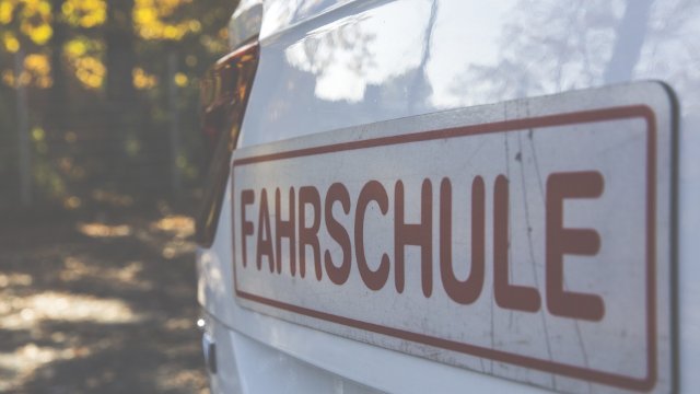 Prozess gegen Fahrschüler wegen versuchten Mordes beginnt 