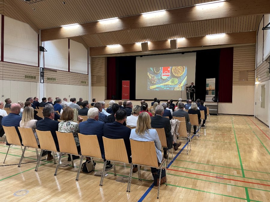 Information und Emotion beim Unternehmerforum der Verbandsgemeinde Weißenthurm Information und Emotion beim Unternehmerforum der Verbandsgemeinde Weißenthurm