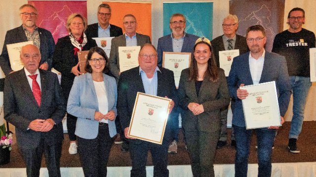 Edelbrände der Region werden geehrt