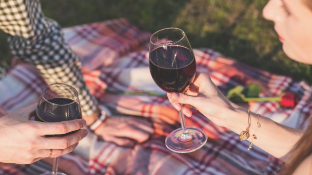 Kontrolleure beanstanden fast jeden elften Wein