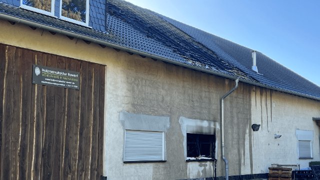 Großbrand einer Holzmanufaktur in Bell