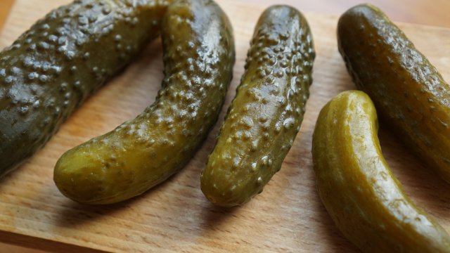 Sachbeschädigung nach "Saure Gurken" Entzug