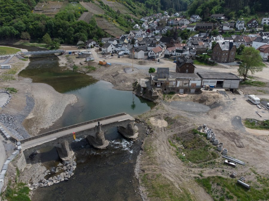Bürgermeister: Kreisverwaltung in der Flut «zu weit weg» Bürgermeister: Kreisverwaltung in der Flut «zu weit weg»