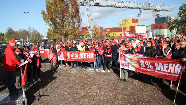 IG Metall kündigt Aktionen für zweite Warnstreikwoche an 