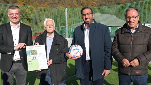 WM 2022-Ausrichter Katar unterstützt FVR-Stiftung beim Wiederaufbau der Fußballvereine im Ahrtal