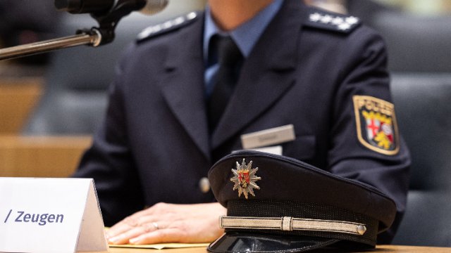 Zeugen zur Flutkatastrophe berichten von langer Chaosphase 