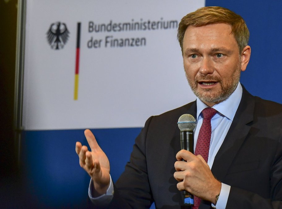 Finanzminister Lindner plant 2023 für Energiepreisbremsen 83 Milliarden Euro ein Finanzminister Lindner plant 2023 für Energiepreisbremsen 83 Milliarden Euro ein