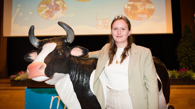 Klara Scholtes ist neue Milchkönigin für Rheinland-Pfalz und Saarland 