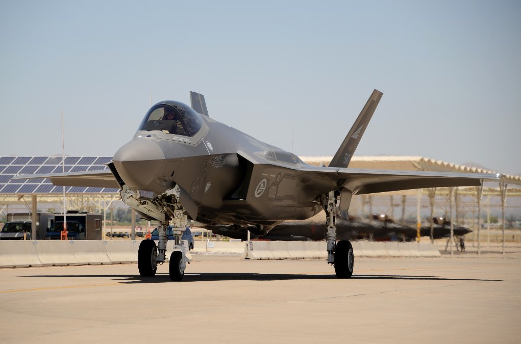 Scholz bekräftigt: F-35-Kampfjets werden gekauft Scholz bekräftigt: F-35-Kampfjets werden gekauft