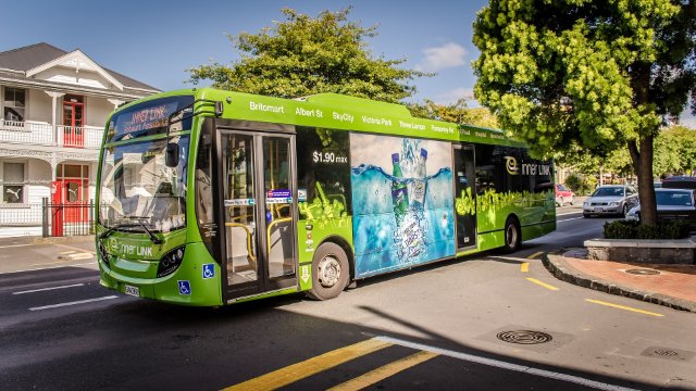 Mehr Geld für Busfahrer - Land zahlt 15,7 Millionen an Verbünde