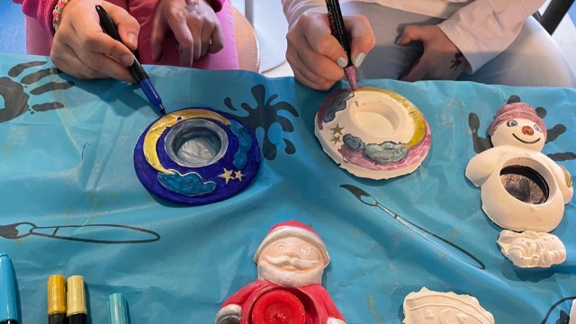 Weihnachtsbasteln im Kinder- und Jugendtreff in St. Sebastian 