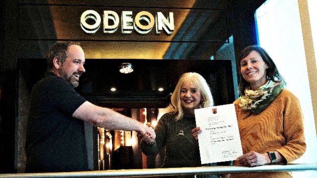 Odeon-Apollo-Kinocenter gewinnt Programmkinopreis