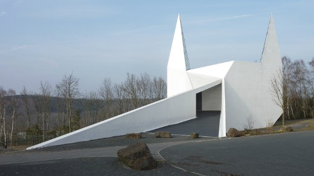 "Eine Abfahrt für die Seele" - Autobahnkirchen in Rheinland-Pfalz ziehen Tausende an
