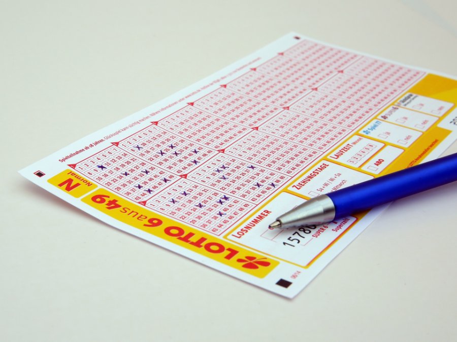 Lotto-Gewinner aus dem Raum Koblenz gewinnt fast 740.000 Euro Lotto-Gewinner aus dem Raum Koblenz gewinnt fast 740.000 Euro
