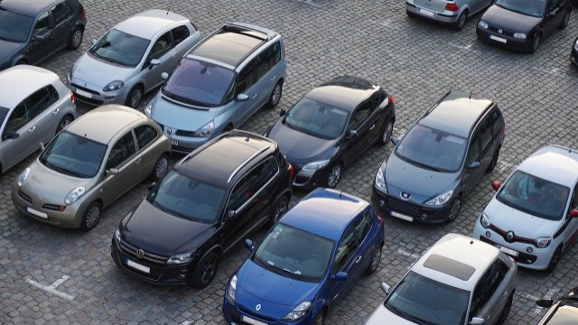 Sperrung des Parkplatzes gegenüber ZOB Mayen am 16. Januar