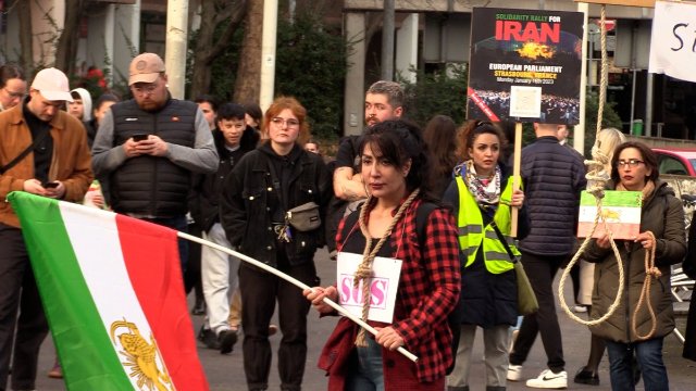 Rheinland-Pfalz verlängert Abschiebestopp in den Iran
