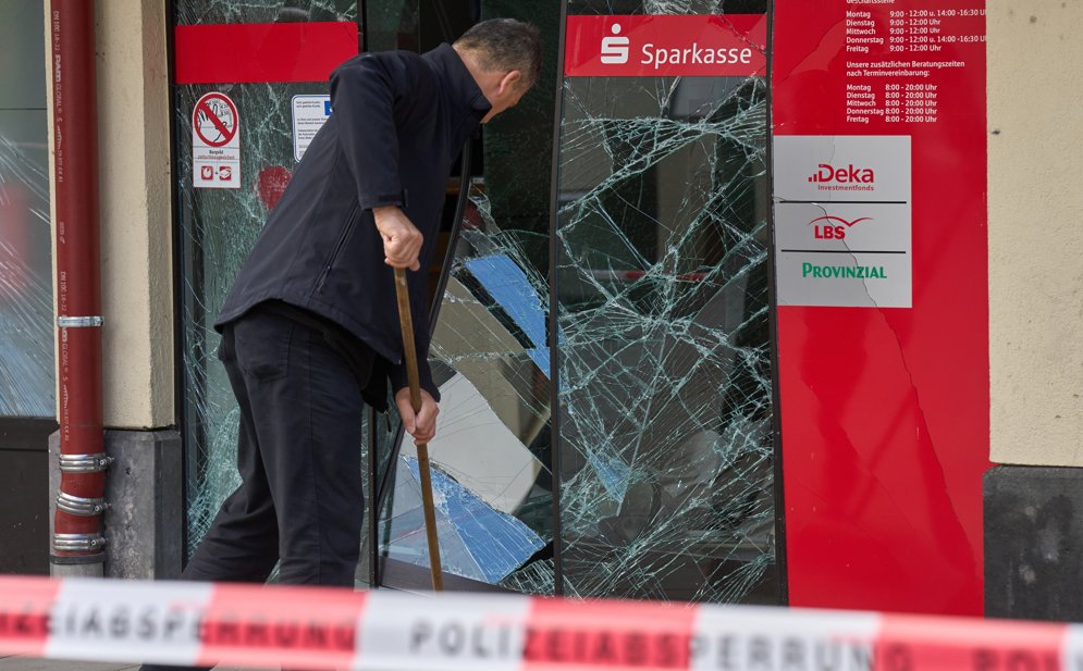 «Methodenmix» soll Kampf gegen Geldautomatensprenger voran bringen «Methodenmix» soll Kampf gegen Geldautomatensprenger voran bringen
