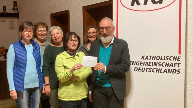 Kfd Polch unterstützt die Caritas-Tafel