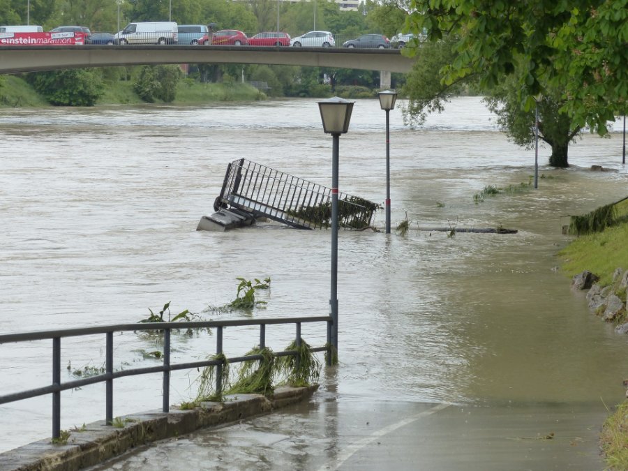 Kein Anspruch auf Zugang zu Ausschussakten zur Flutkatastrophe