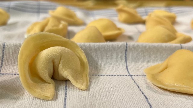 30 Jugendliche feiern Pasta-Pesto-Party
