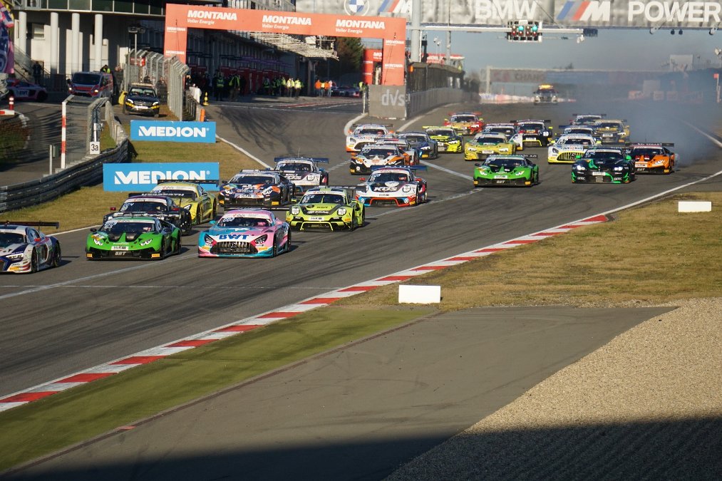 Mix aus Motorsport und Musik am Nürburgring Mix aus Motorsport und Musik am Nürburgring