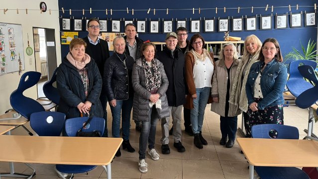 Bildungspolitische Sprecher:innen besuchen Grundschule Arenberg