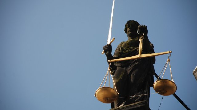 Gericht verhandelt erstmals über "Handy-Blitzer"