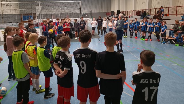 Maifelder Cage-Soccer-Turnier:  Großer Einsatz und viel Spaß