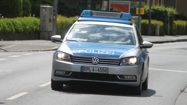 52-Jähriger überfährt mit 3,14 Promille Verkehrskreisel