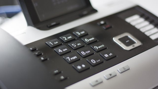 Minister Hoch bedauert Ende der telefonischen Krankschreibung