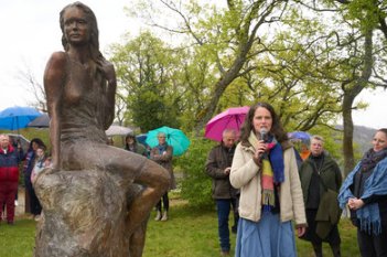 Neue Loreley-Statue enthüllt