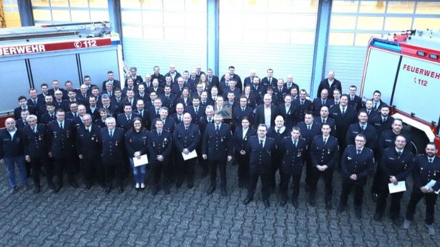 Verleihung von Fluthilfemedaillen bei der Feuerwehr der Verbandsgemeinde Bad Ems-Nassau