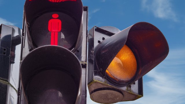 Sinkende Sicherheit: Zahl der Schülerlotsen geht in Rheinland-Pfalz zurück