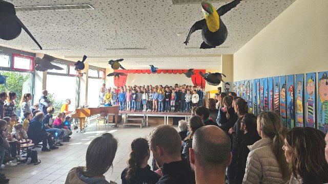 Grundschule Eich feierte buntes Frühlingsfest