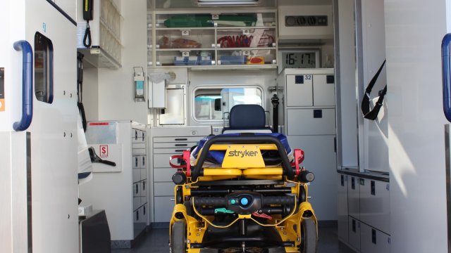 Vorfahrt missachtet - Motorradfahrerin schwer verletzt