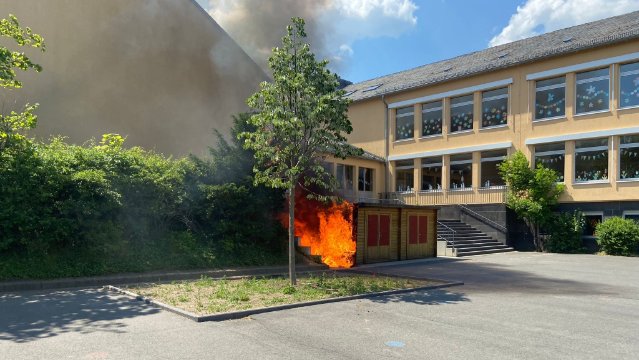 Brand an der Pfarrer Bechtel-Grundschule in Mendig