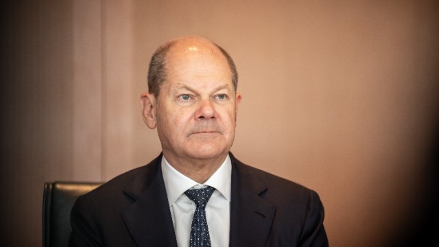 Scholz verteidigt Elterngeld-Kürzung und Haushaltskurs