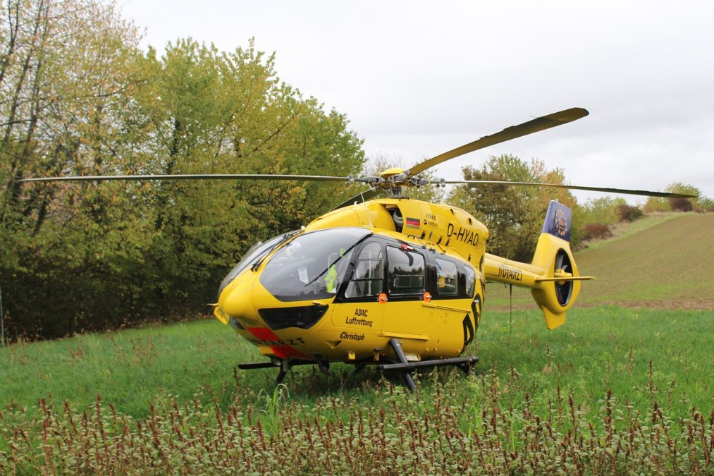 Altenkirchen: Schwerer Unfall mit Traktor Altenkirchen: Schwerer Unfall mit Traktor