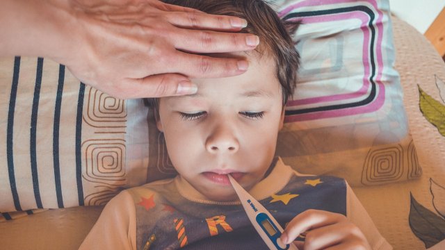 Krankenkassen rechnen mit mehr Infekten bei Kindern nach Corona