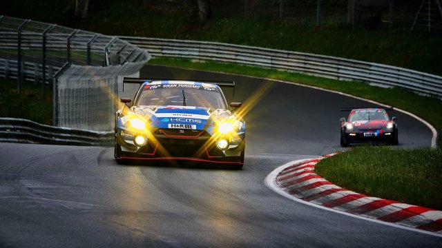 Zwei Menschen sterben bei gewerblicher Testfahrt auf Nürburgring