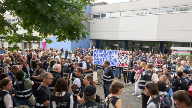 Mehrere Hundert Teilnehmer beim Protesttag der Krankenhäuser